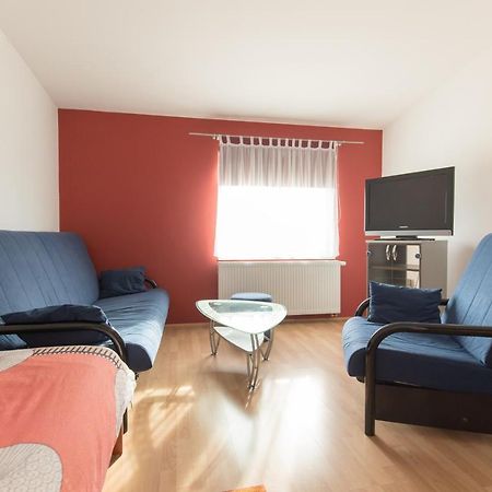 Guesthouse Capistro 比尔杰 外观 照片