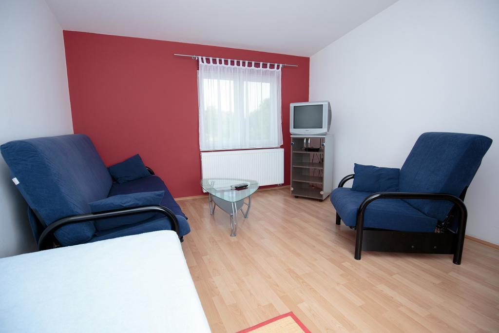 Guesthouse Capistro 比尔杰 外观 照片