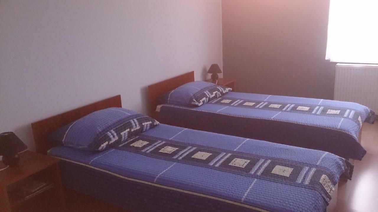 Guesthouse Capistro 比尔杰 外观 照片